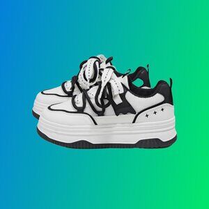 Chunky Platform Lace Up White Sneakers Teen Girls and Young Adults Shoes Sz 4.5
